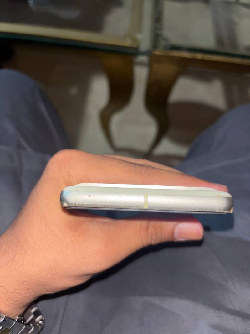 Google Pixel 7 3