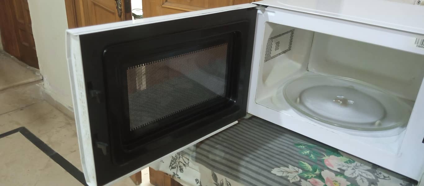 Dawlance Microwave 5