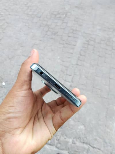 Infinix Hot 40i