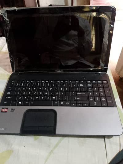 Toshiba AMD A105750 quad core multi task gaming processor