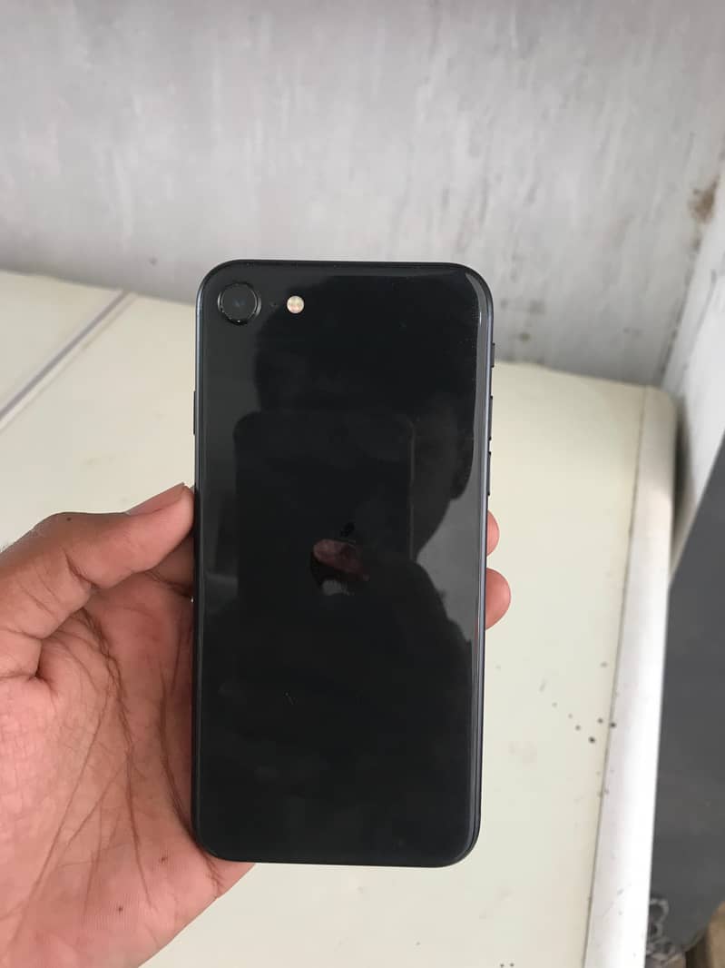Apple iPhone SE 0