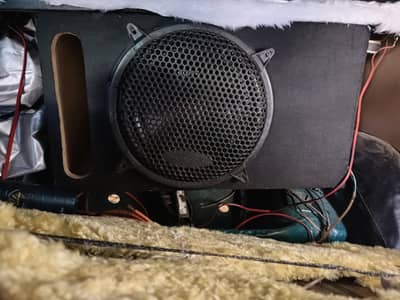 Hertz company Amplifier  6000W 4,Channel with Sony Company Boofer