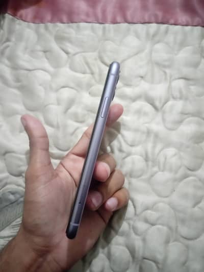 iPhone 11 128gb Jv