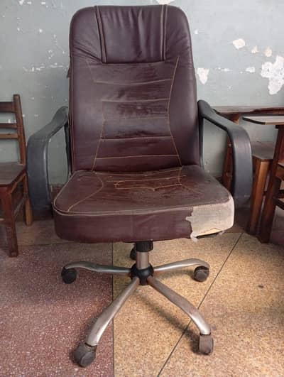 used structurally strong and comfortable executive chair