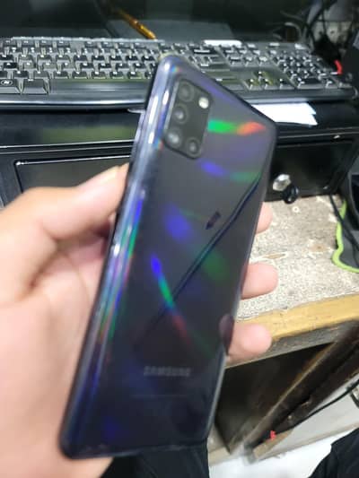 Samsung Mobile A31 mobile 03214936390