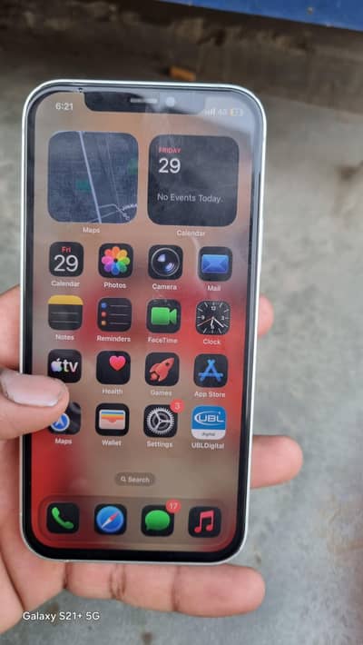 Apple iPhone 12 sim Glitch wall