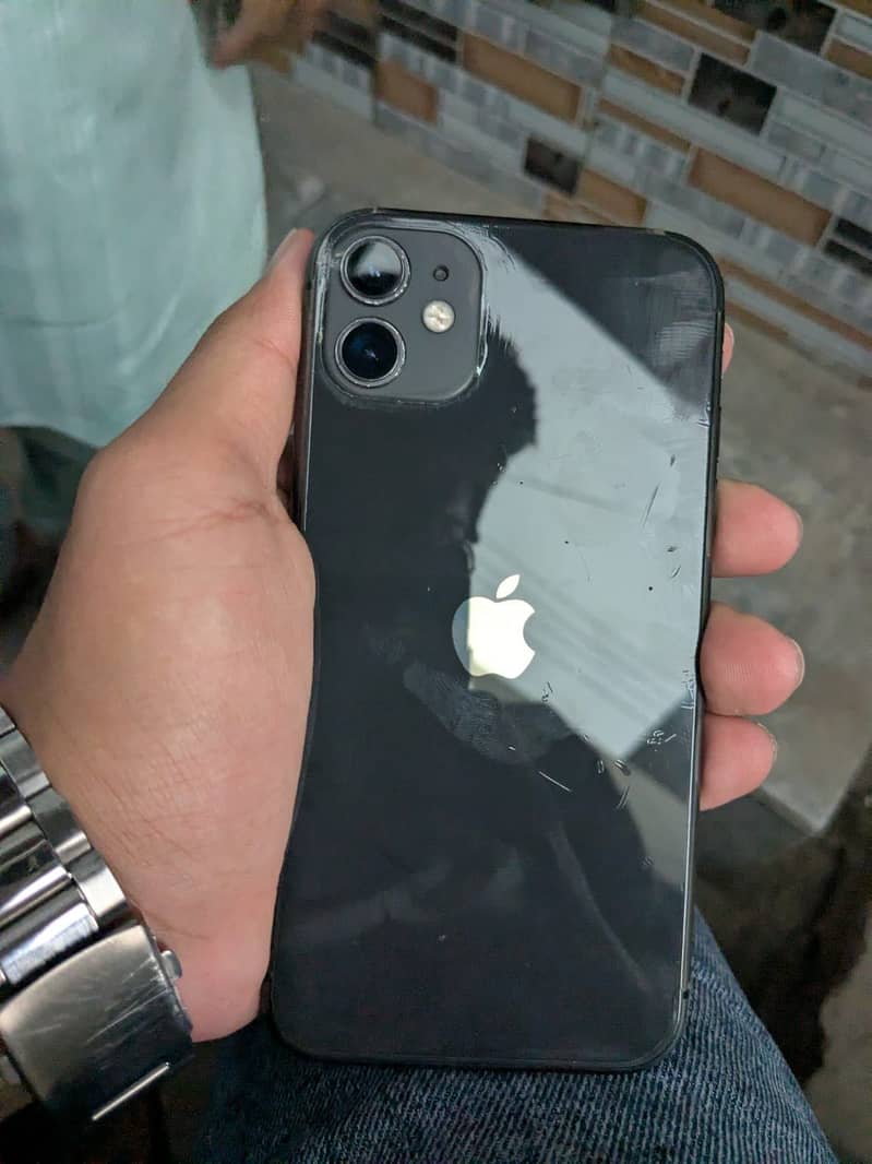 iPhone 11 0