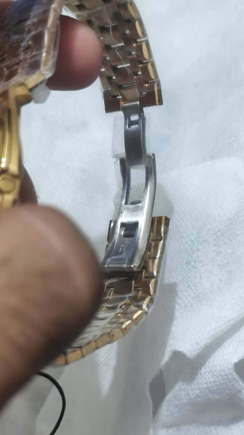 GUCCI 8