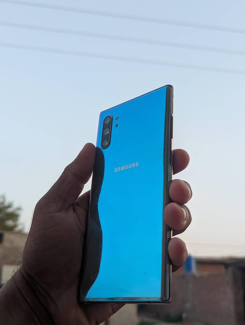 SAMSUNG NOTE 10 PLUS 0