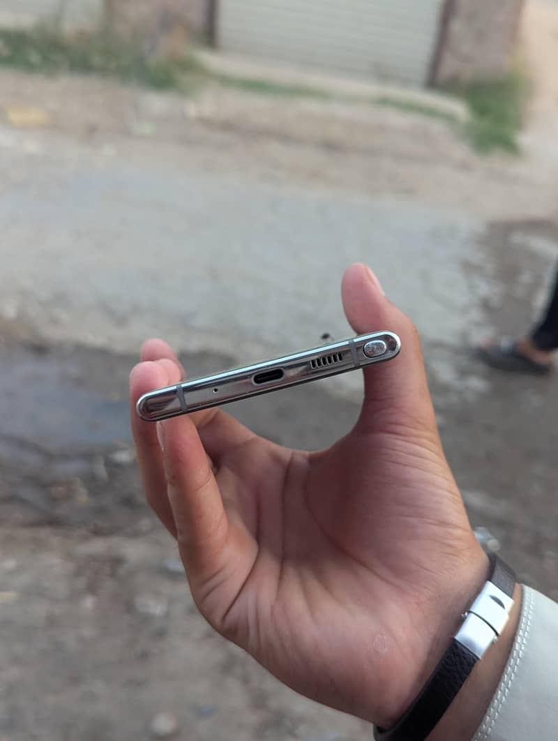 SAMSUNG NOTE 10 PLUS 2