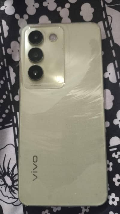 Vivo Y100