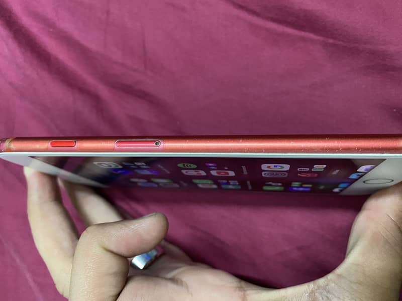 Apple iPhone 7 Plus 1