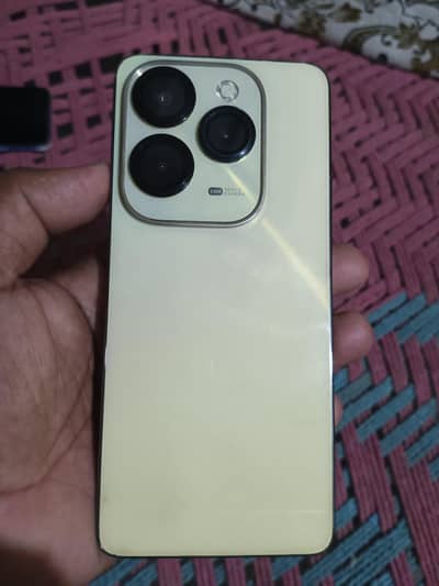 Infinix Hot 40
