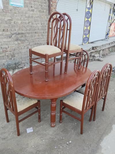 dining table with six chairs/ dining table with chairs