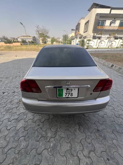 Honda Civic EXi 2005