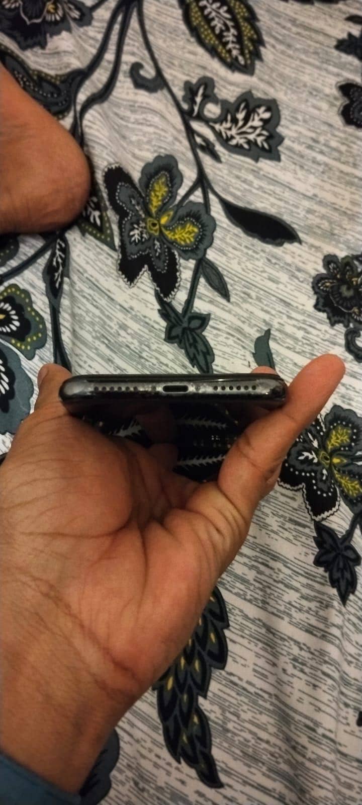Apple iPhone X 3