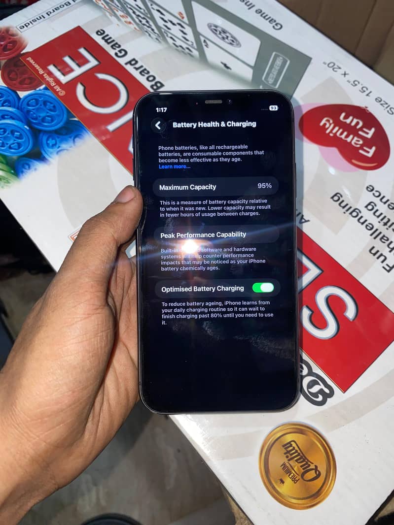 Apple iPhone 11 8