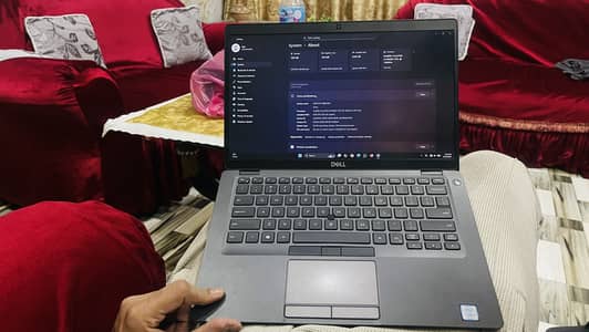 Latitude 5400 Laptop