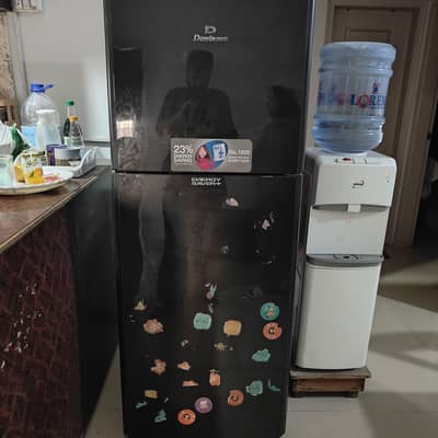Samsung medium fridge in good condition