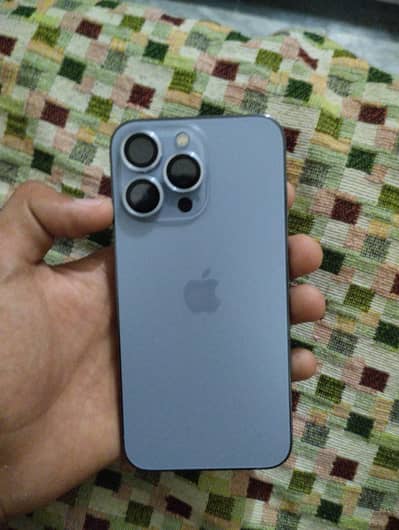 Apple iPhone 13 Pro