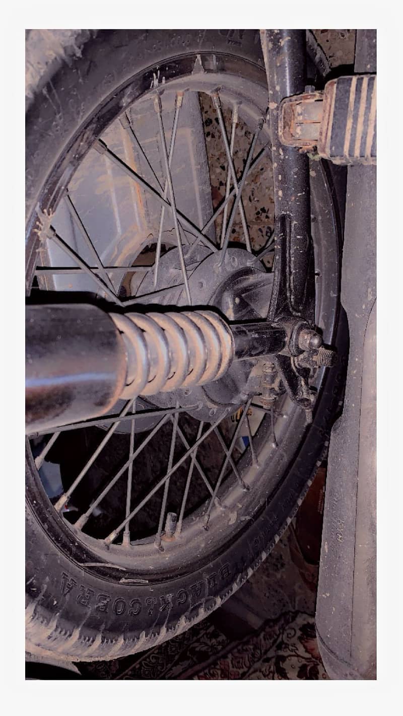 Unique 125 1