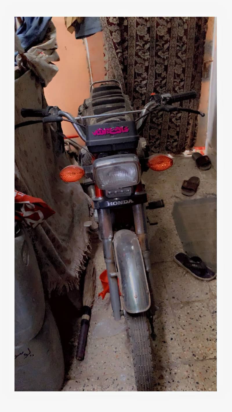 Unique 125 2