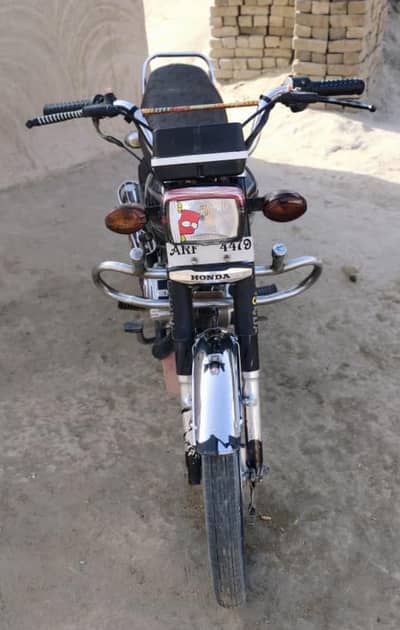 handa125