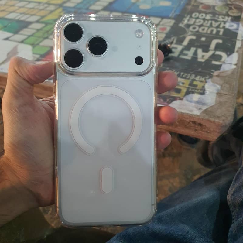 Iphone 17 pro max 2