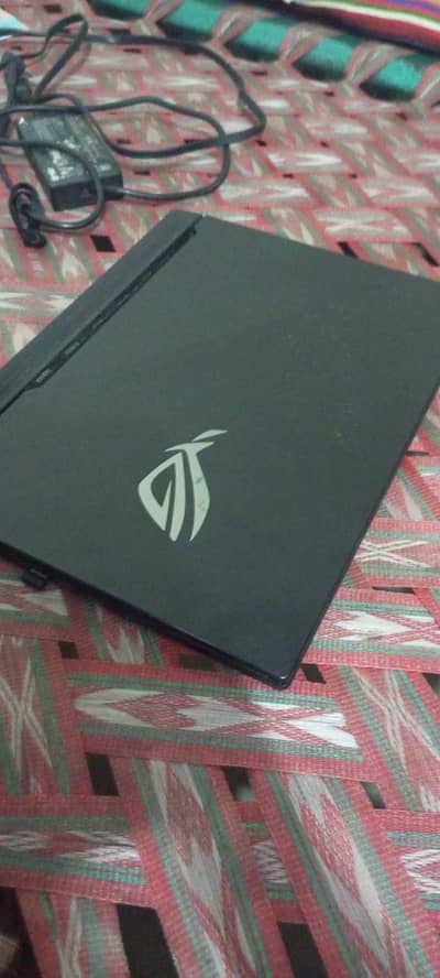 Asus rog strix g 15 |32 gb ram| 512 ssd | 4gb 1650ti graphics card |