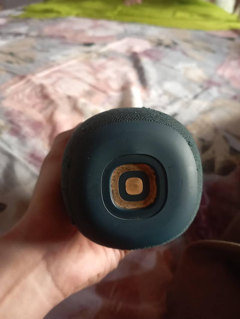 speaker 4