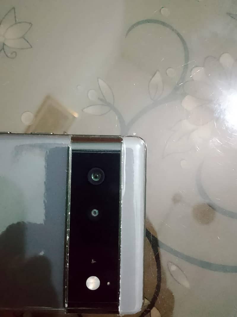 Google Pixel 6 4