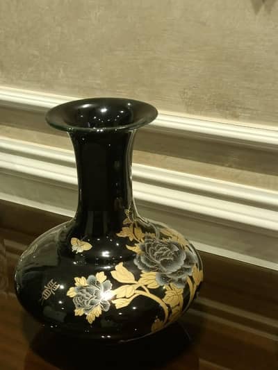 Table vase