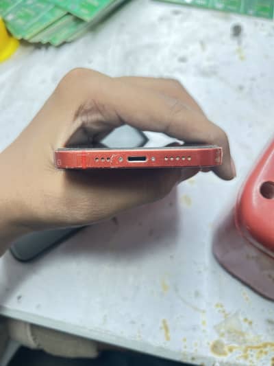 Apple iPhone 12