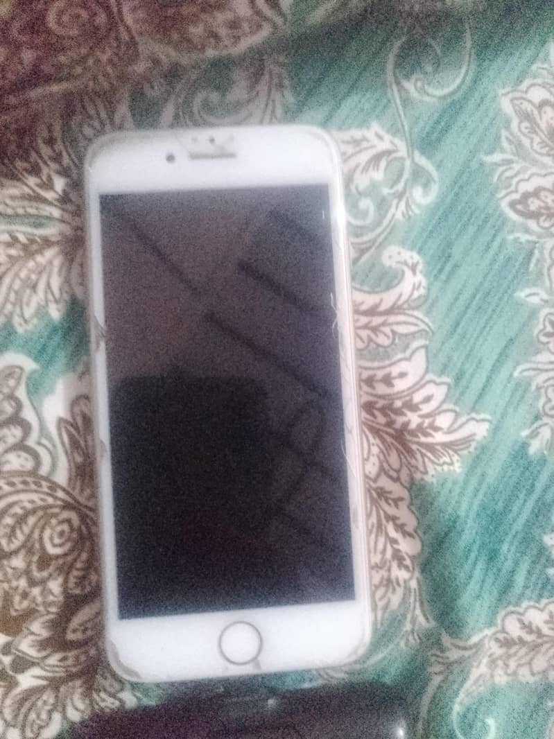 Apple iPhone 8 Plus 0