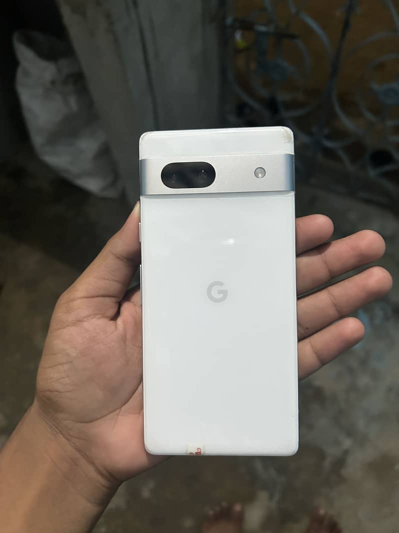 Google Pixel 7a 2