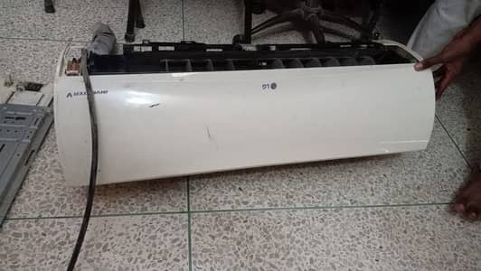 LG 1.5 TON INVERTER AC