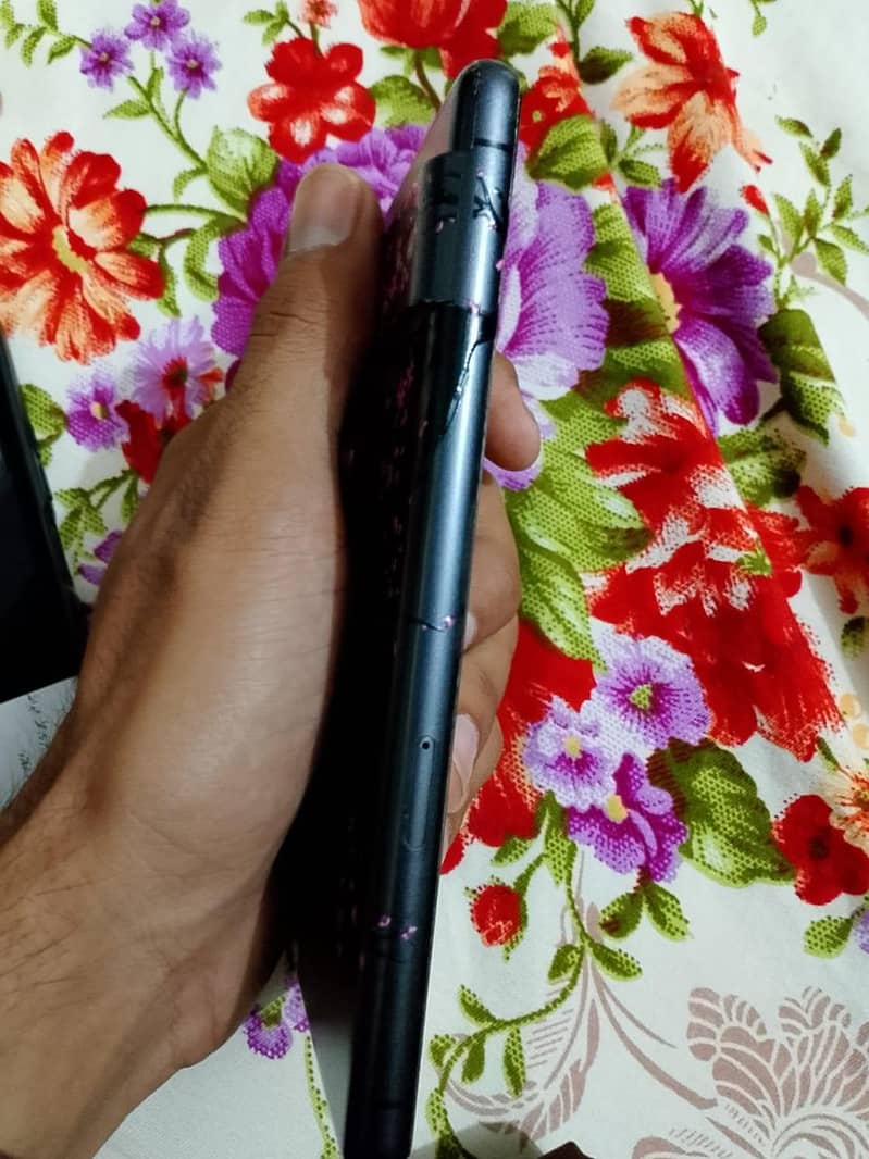 Google Pixel 7 5