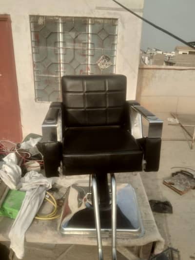 vaccume hydrolic chair