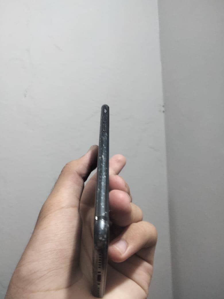 Apple iPhone 7 5