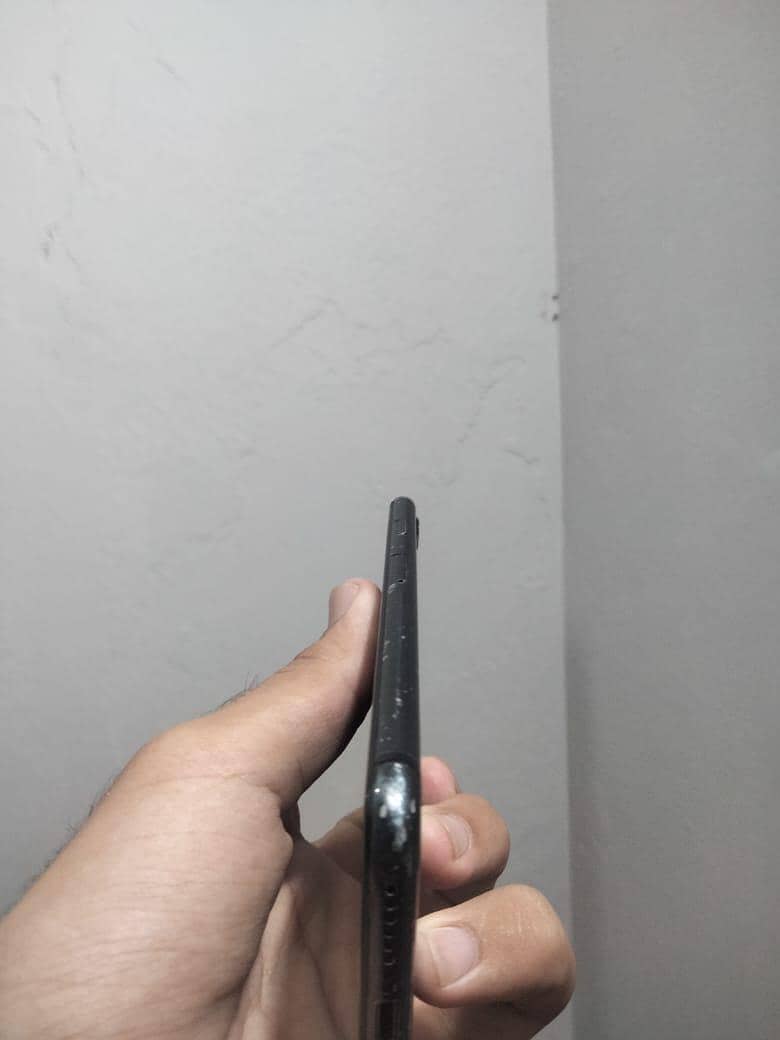 Apple iPhone 7 6