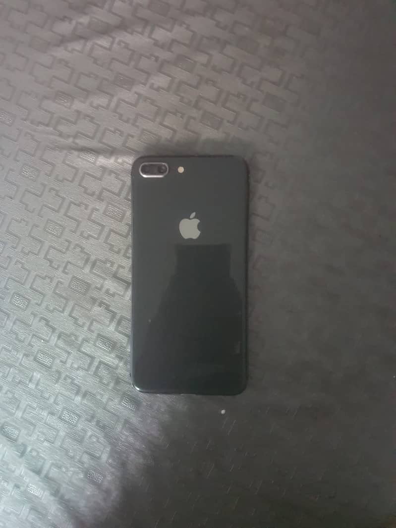 Apple iPhone 8 Plus Contact on WhatsApp. 3244799027 1