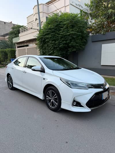 Toyota Corolla Altis Grande 2021