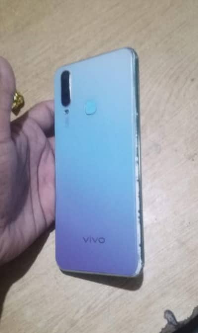VIVO Y17 (8GB , 256GB) PTA APPROVED BEST PERFORMANCE EXCELLENT BETTERY
