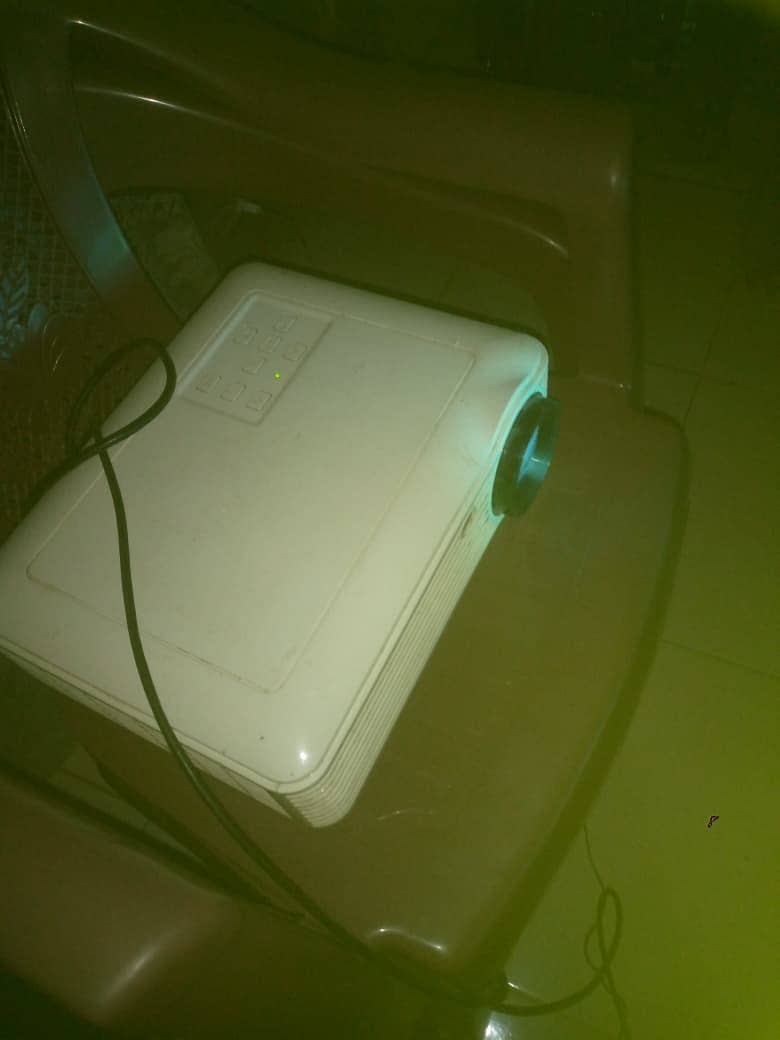 Android projecter 0