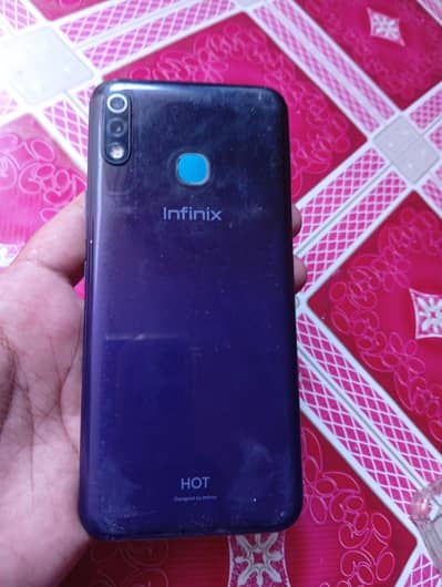 Infinix Hot 8 Lite