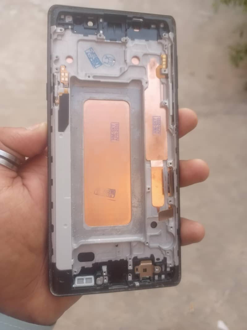 samsung note 9 panel 4