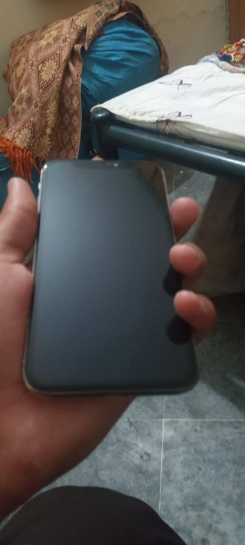Apple iPhone X 3