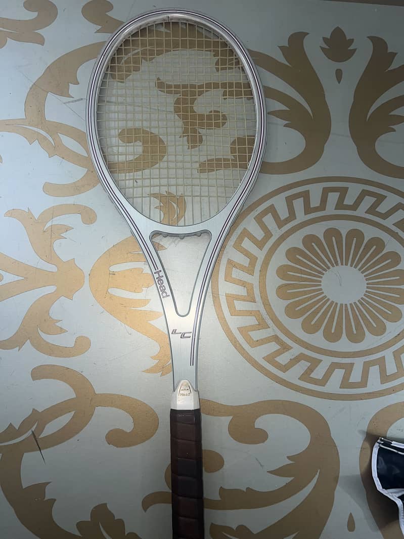 Tennis Racket 0