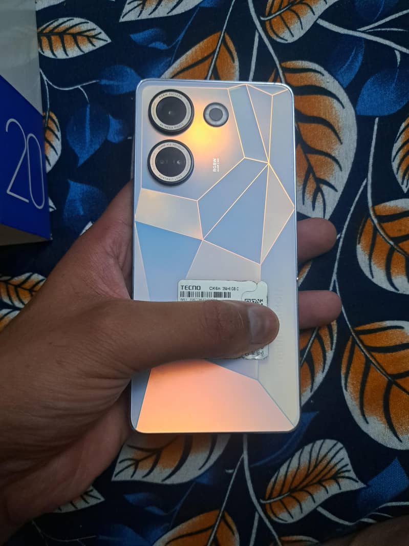 Tecno CAMON 20 5