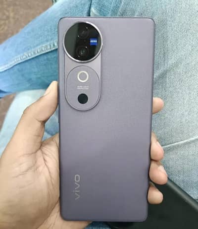 Vivo V40 exchange possible